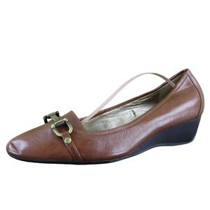 Joan & David Women Circa Luxe Yelkira Pump Brown Leather Pump 9 Used 2025